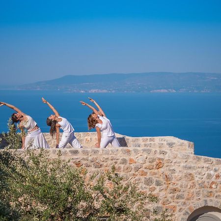 Zen Rocks Resort Kalianeika Kültér fotó