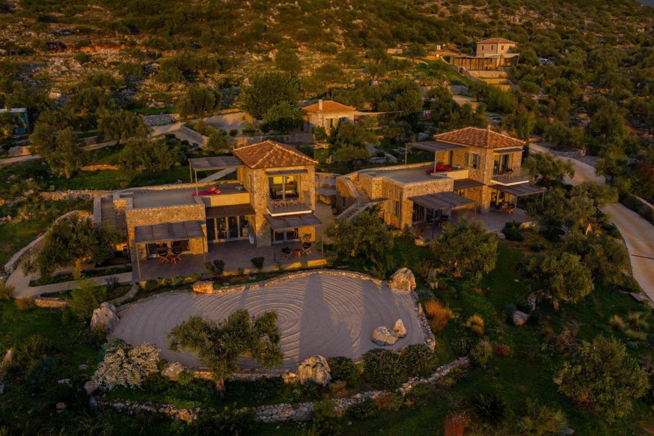 Zen Rocks Resort Kalianeika Kültér fotó