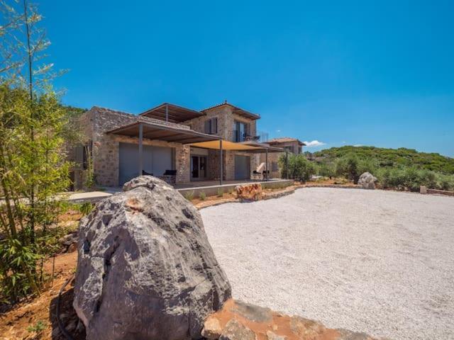 Zen Rocks Resort Kalianeika Kültér fotó