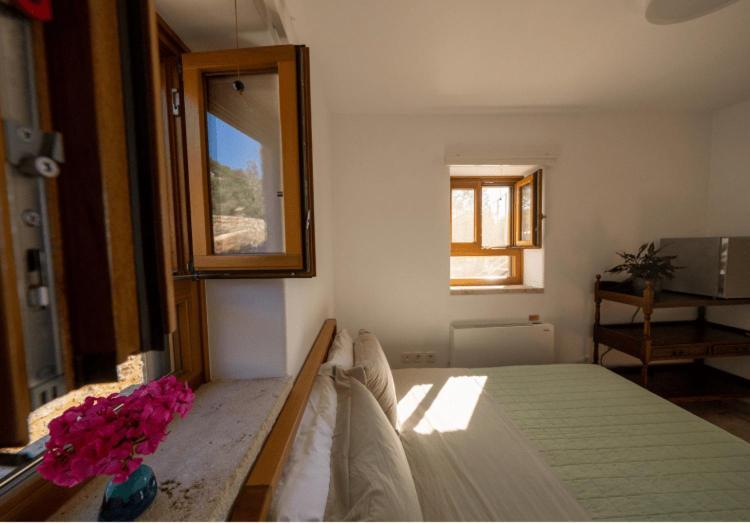Zen Rocks Resort Kalianeika Kültér fotó
